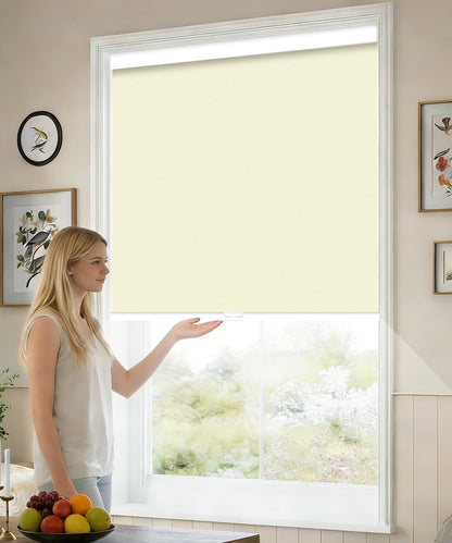 Manuell bedienbares, kabelloses Verdunkelungsrollo