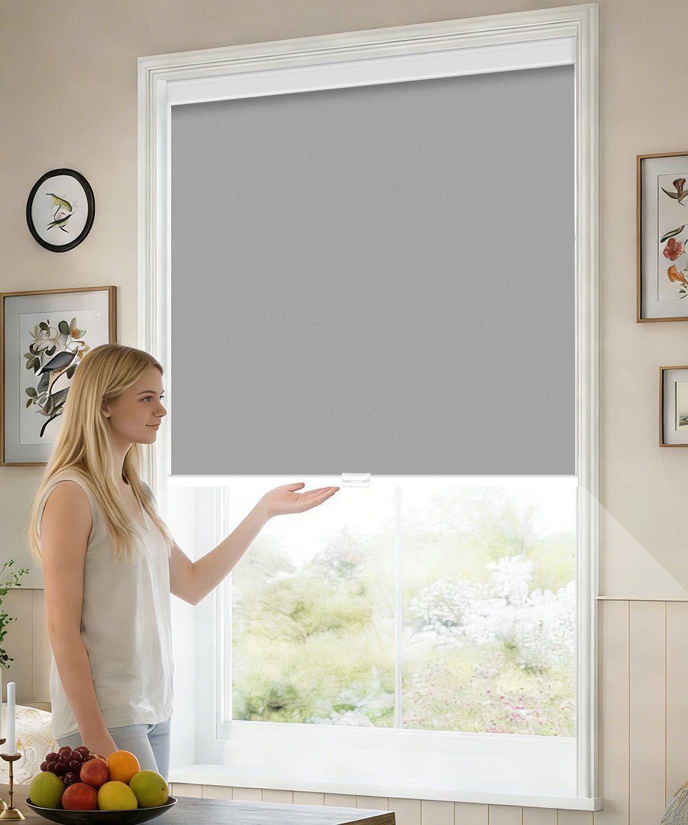 Manuell bedienbares, kabelloses Verdunkelungsrollo